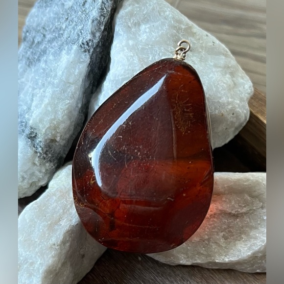 AMBER 🧡 Drop Style Pendant - Picture 2 of 15